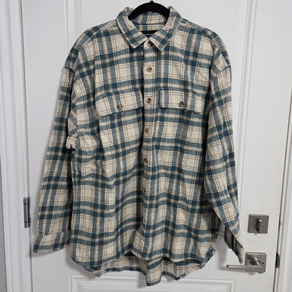 NWT - Abercrombie & Fitch Men's 90s Oversized Flannel Overshirt - Size XL